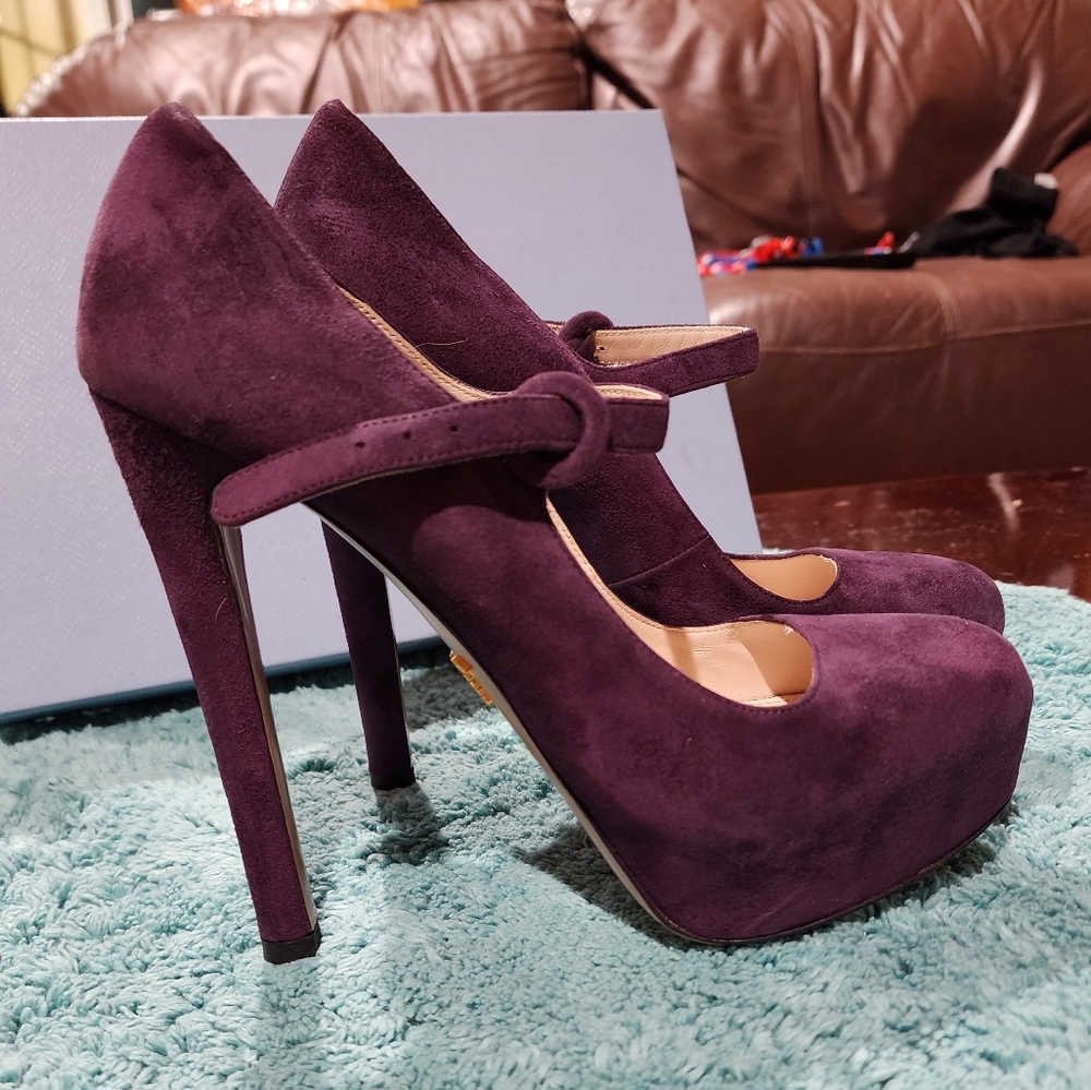 Prada suede leather heels.  Used like new condition. Size 38.5